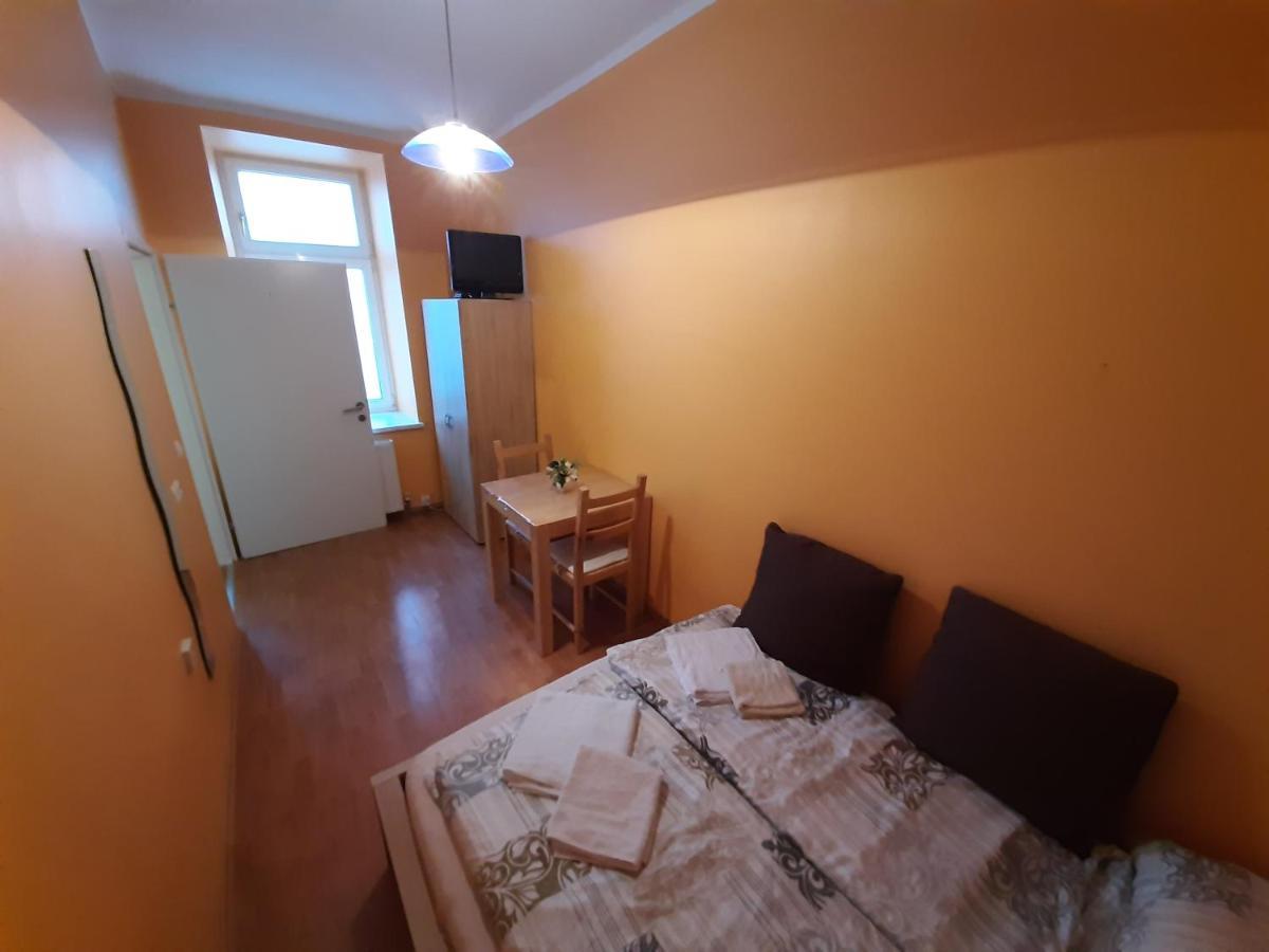 Monterooms Vienna Schoenbrunn 10 Minutes To Downtown Bagian luar foto